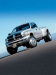 0612dp_02_z+2003_dodge_ram_3500_1ton+front_view.jpg