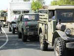 2011_com_city_mem_day_parade_012.jpg