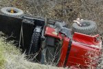 story-nd-11172011-fire-truck-rollover-07-108047.jpg