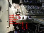 2008 0916 xm757 fuel tank selector switches and warning light.jpg