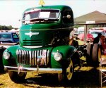 1942 Chevrolet COE.jpg