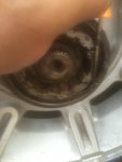 orig_hub_lock_ring_remove.jpg orig_hub_lock_ring_remove.jpg