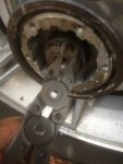 warn_int_lockring.jpg warn_int_lockring.jpg