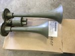 Horn&Box.jpg Horn&Box.jpg