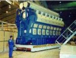 Large Diesel Engine2.jpg