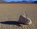 Wandering-Rocks-Death-Valley-Stones.jpg