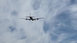 DC-6B Low pass and landing a@ Stavanger 02.jpg