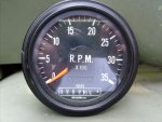 24 volt tachometer 006.jpg